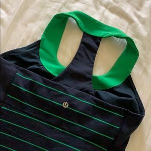 🔥LULULEMON Scoop Neck Top Navy w Green Accent - 8